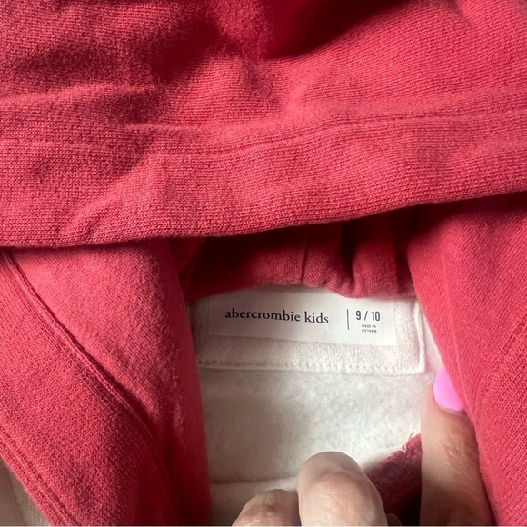 Abercrombie kids Red and White Sweat Set Hoodie and Joggers Size 9/10 - Picture 4 of 11